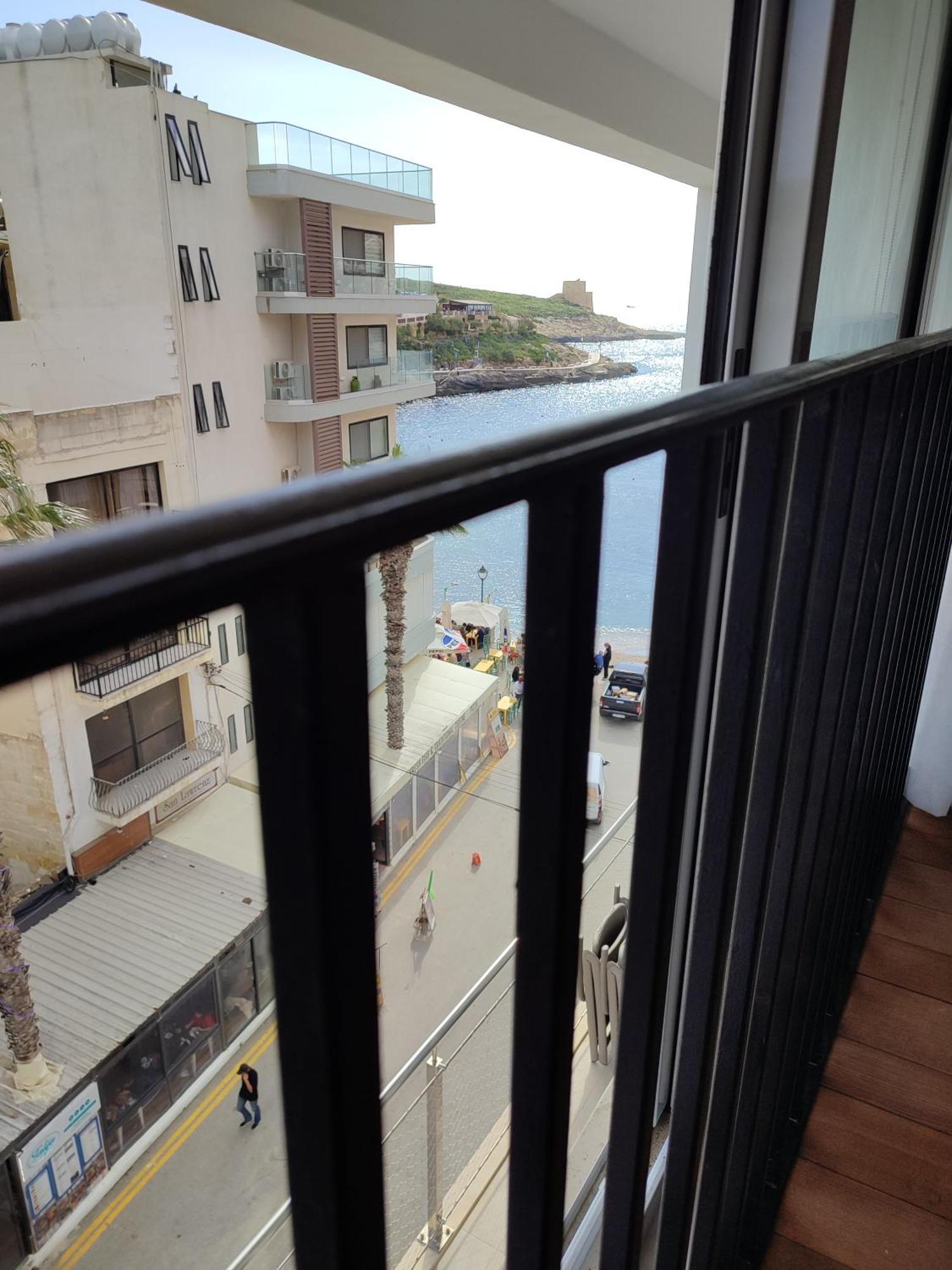 Xlendistays - Centrally Located Seafront Living Holiday Spaces In Xlendi Exterior photo